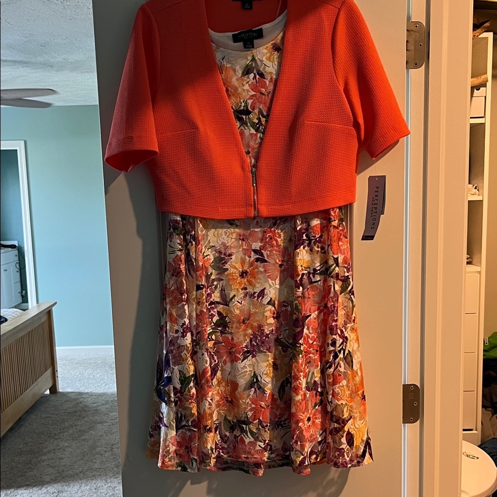 Perceptions Orange and Floral Ensemble